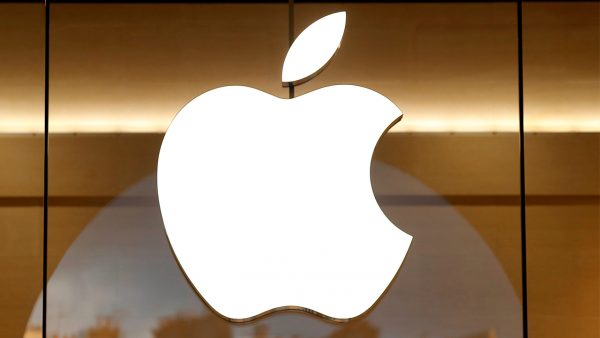Apple debe pagar multa en Brasil por no incluir cargador en iPhone